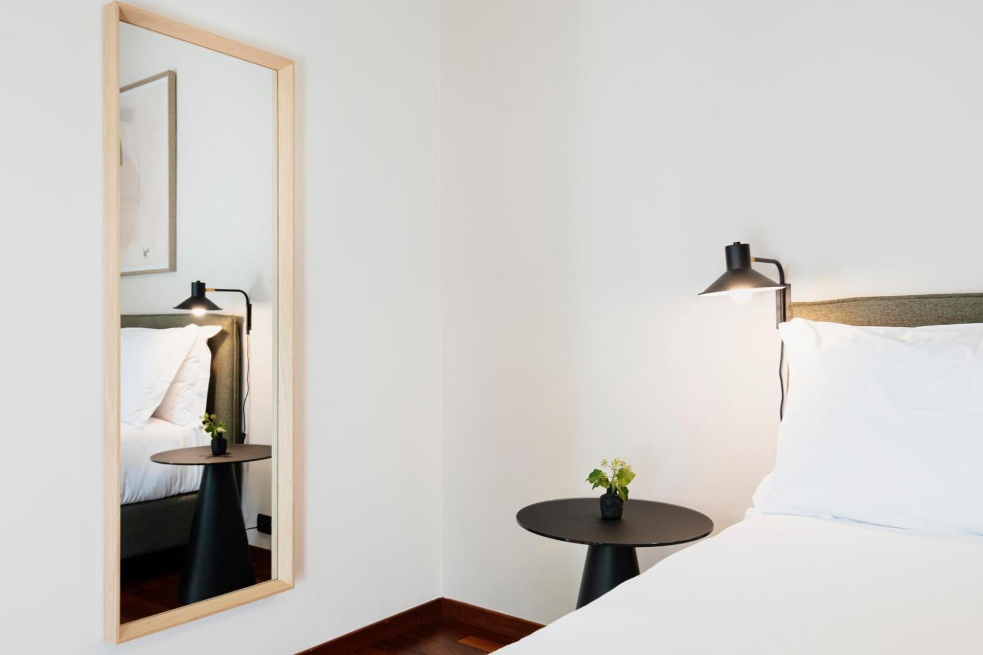 Relstay - Montenapoleone Milan Exterior photo